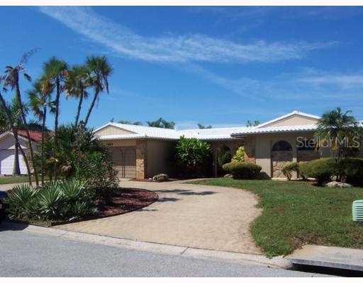 11663 Grove St., Seminole, FL 33772