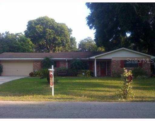 913 Homewood Dr., Brandon, FL 33511