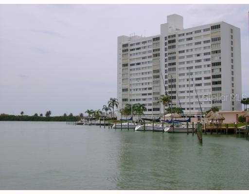 31 Island Way #201, Clearwater Beach, FL 33767