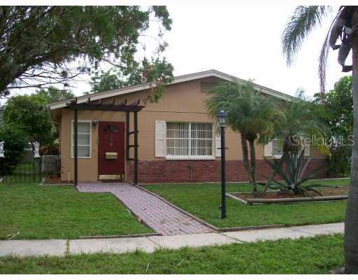 776 89th Ave., St Petersburg, FL 33702
