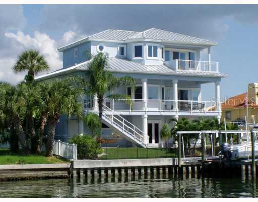 118 10th St., Tierra Verde, FL 33715