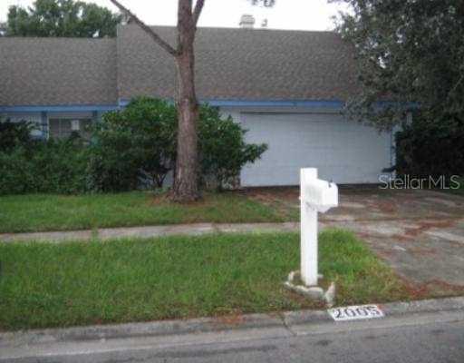 2005 Branch Tree Ln., Brandon, FL 33511