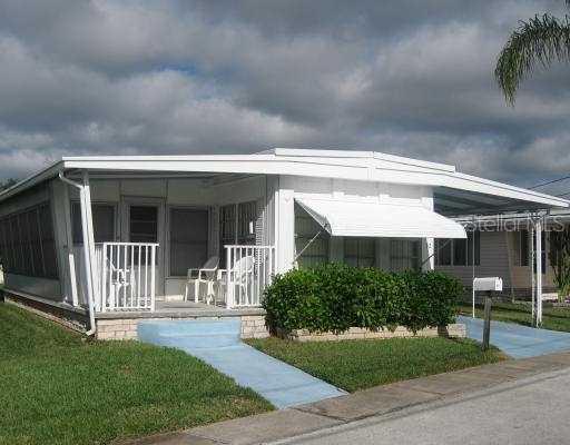 92 Schooner Dr., Palm Harbor, FL 34683