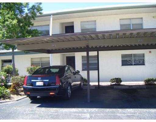 7750 92nd St. #H-105, Largo, FL 33777