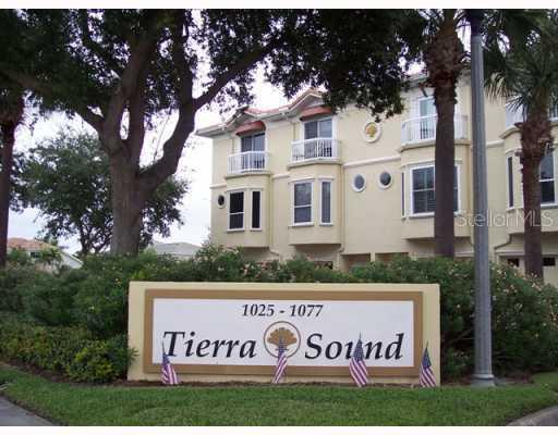 1025 Pinellas Bayway, Tierra Verde, FL 33715
