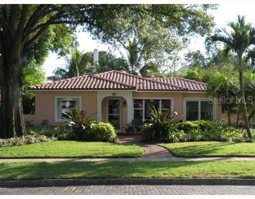 206 17th Ave., St Petersburg, FL 33704