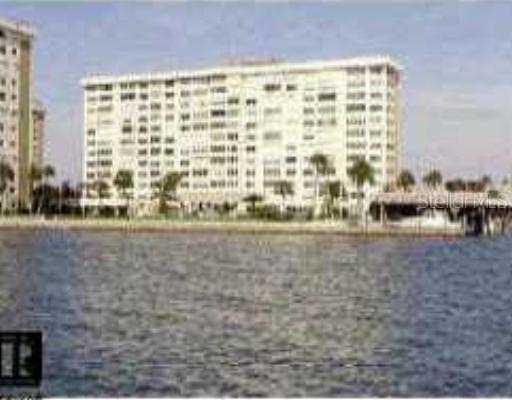 4550 Cove Cir. #1109, St Petersburg, FL 33708