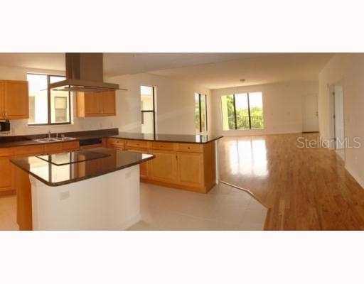 341 5th St. #2, St Petersburg, FL 33701