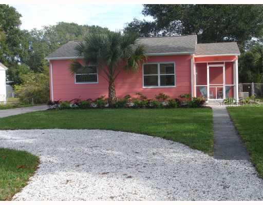 914 Gray St., Gulfport, FL 33707