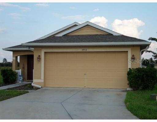 7952 Foxgrove Drive, Land O' Lakes, FL 34637
