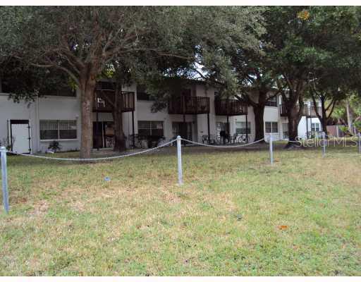 7750 92nd St. #104, Largo, FL 33777