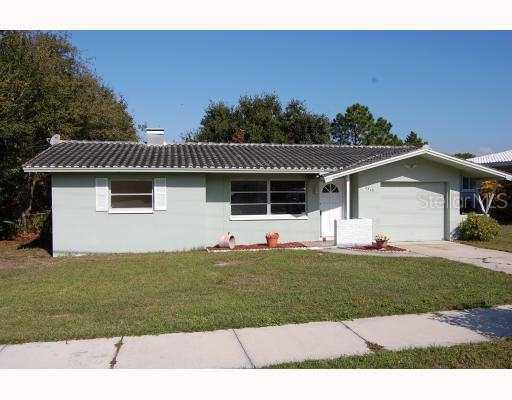 2645 Dryer Ave., Largo, FL 33770