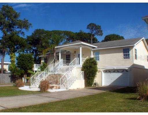 111 Peterson Ln., Palm Harbor, FL 34683