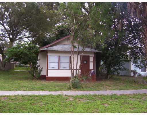 4324 S 17th Ave., St Petersburg, FL 33711