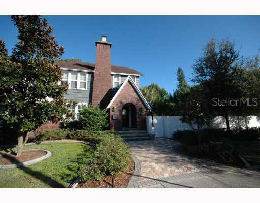 1827 N 8th St., St Petersburg, FL 33704