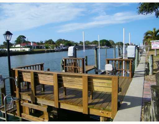 3822 48th Ave., St Petersburg, FL 33711