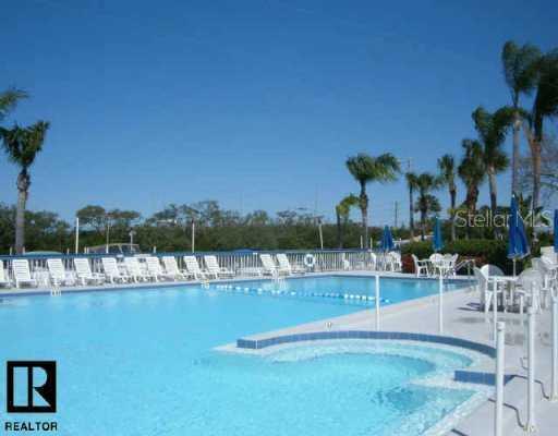 14701 Shipwatch Trace #1954, Largo, FL 33774