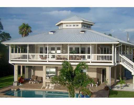 104 Carlyle Dr., Palm Harbor, FL 34683