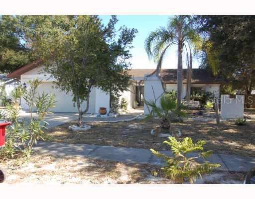 750 16th Way, Palm Harbor, FL 34683