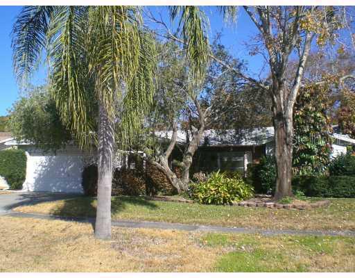 11569 91st Ter., Seminole, FL 33772