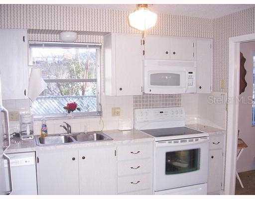 11200 102nd Ave. #96, Seminole, FL 33778