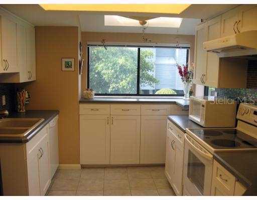 1500 Sunset Rd. #B8, Tarpon Springs, FL 34689