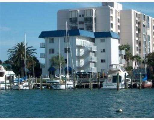 800 Bayway Blvd. #10, Clearwater Beach, FL 33767