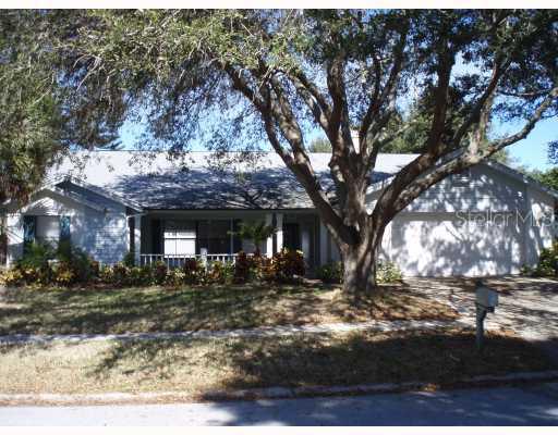 961 Chatham Way, Palm Harbor, FL 34683
