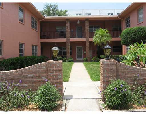 5051 75th Ave. #9, Pinellas Park, FL 33781