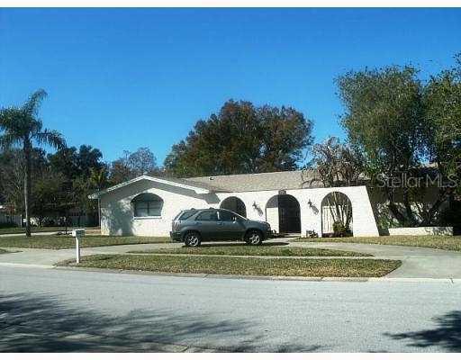 1925 Sandpiper Dr., Clearwater, FL 33764