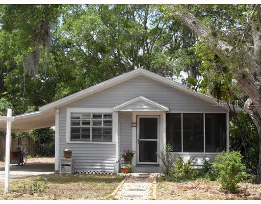 405 Dempsey Rd., Palm Harbor, FL 34683