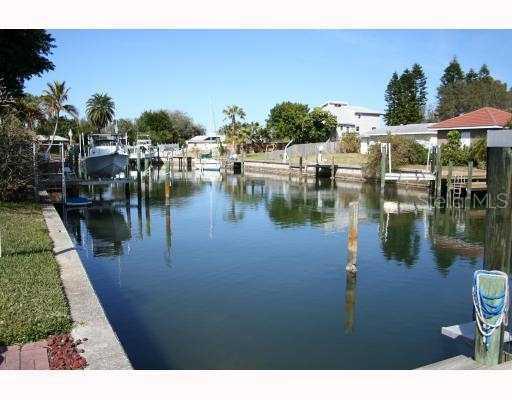 3548 Beach Dr., St Petersburg, FL 33705