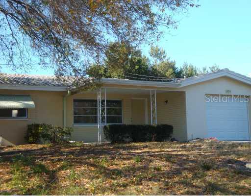 2058 Shadow Ln., Clearwater, FL 33763