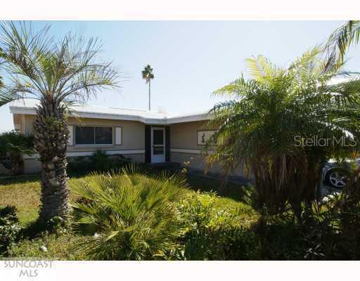 907 Bay Point Dr., Madeira Beach, FL 33708