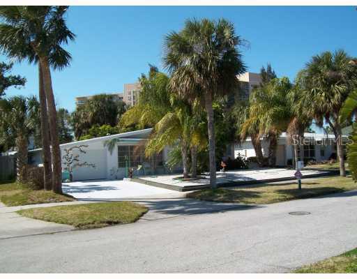 860 Bruce Ave., Clearwater Beach, FL 33767