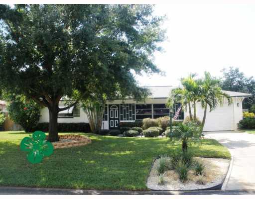 8918 109th St., Seminole, FL 33772