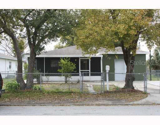 2205 Durham St., Tampa, FL 33605