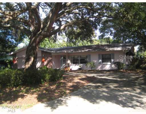 3122 Roberta St., Largo, FL 33771