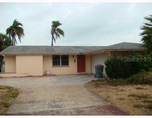 41 Dolphin Dr., Treasure Island, FL 33706