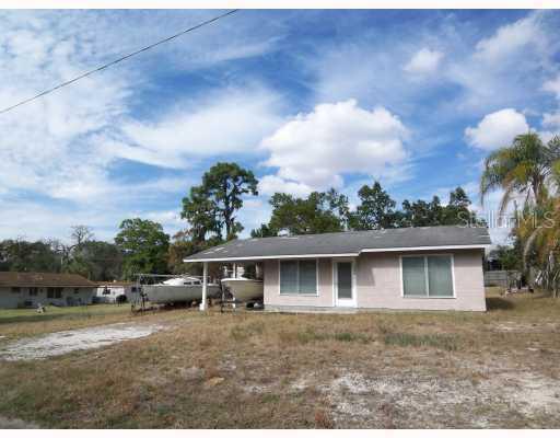 1305 E Lemon St., Tarpon Springs, FL 34689