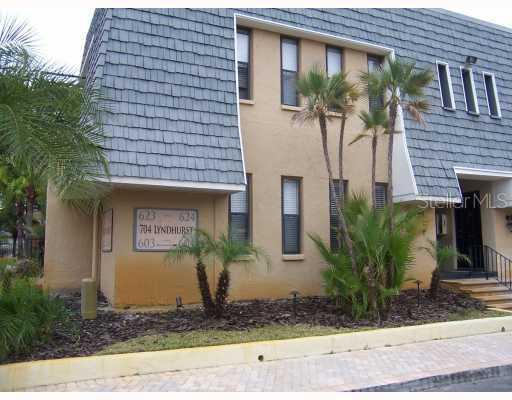 704 Lyndhurst St. #601, Dunedin, FL 34698