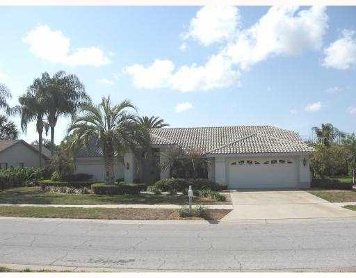3374 Hickorywood Way, Tarpon Springs, FL 34688