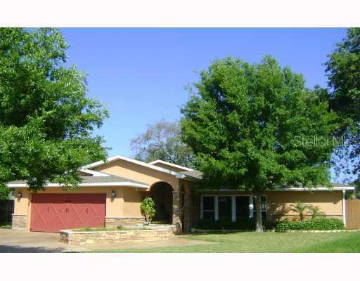 10484 138th St., Largo, FL 33774