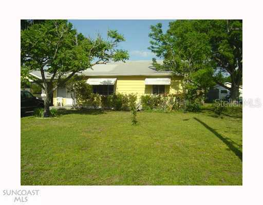 1387 Canterbury Rd., St Petersburg, FL 33710