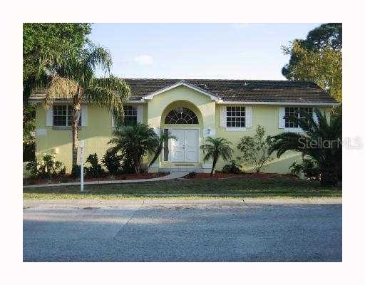 1037 Jamaica Way, Tarpon Springs, FL 34689