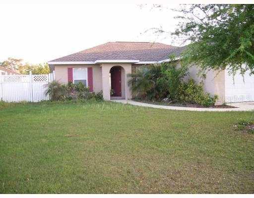 2709 94th St., Palmetto, FL 34221