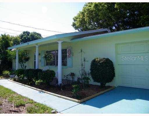 1721 42nd Way, St Petersburg, FL 33713
