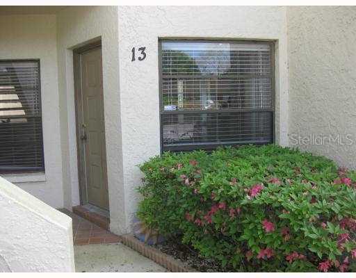 2850 Countrybrook Dr. #F-13, Palm Harbor, FL 34684