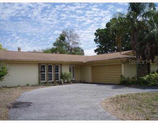 6896 14th St., St Petersburg, FL 33705