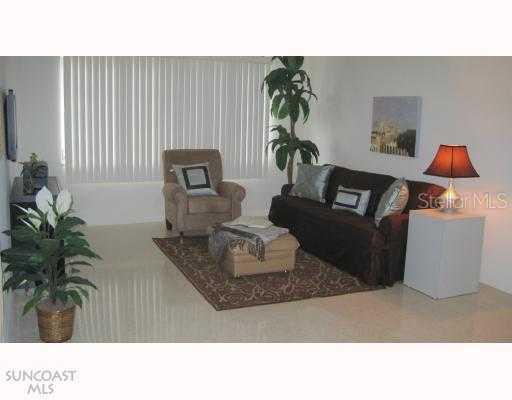 250 Rosery Rd. #341, Largo, FL 33770